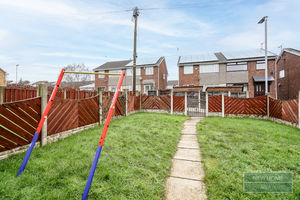 Photo 16- click for photo gallery